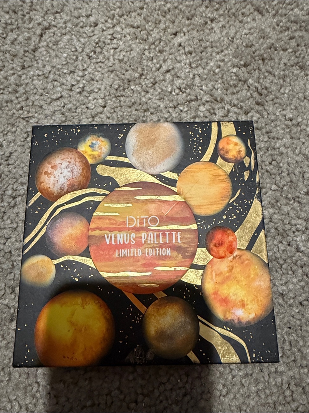 DiTO Venus Palette Limited Edition - Warm Earth & Gold Eyeshadow